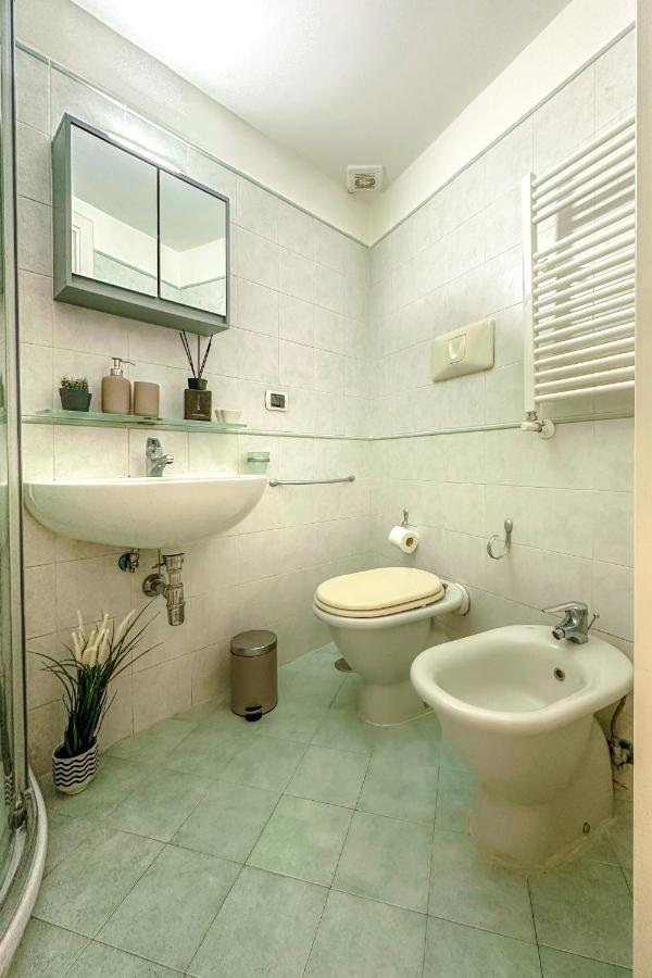 4 Giornate Apartment Naples Exterior photo